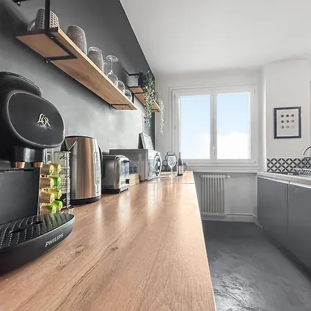 Cozy Flat Balcony Panoramic View 5m Metro B *