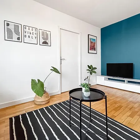 Cozy Flat Balcony Panoramic View 5m Metro B Appartamento